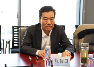 张焰会见明阳集团党委书记、董事长张传卫-3 张焰会见明阳集团党委书记、董事长张传卫-3